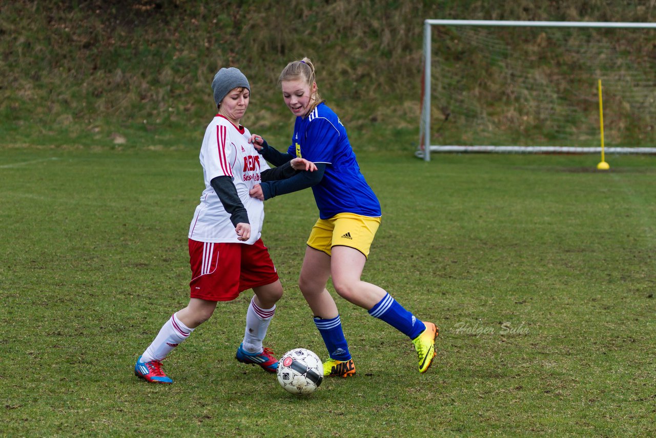 Bild 140 - B-Juniorinnen Tus Tensfeld - TSV Gnutz o.W. : Ergebnis: 1:3